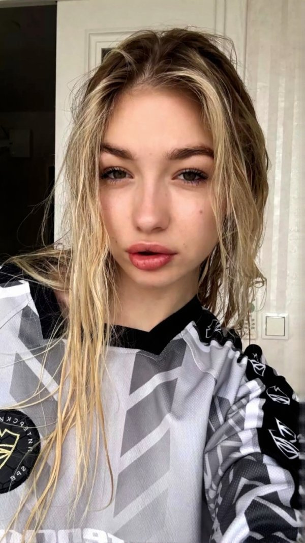 478e3df4-b01d-4894-968f-02fc093a7ec5.jpg