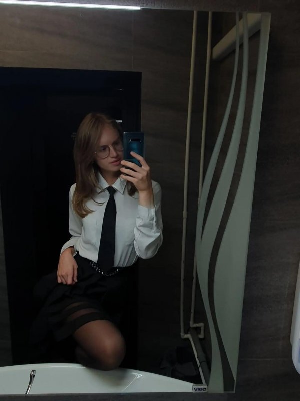 1f105dde-6051-462f-aa28-0de29c9f680a.jpg